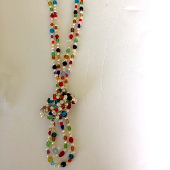 Extra Long 4 strands Knot Pearl necklace with Boho style multiple colored beads - Picture 3 of 11